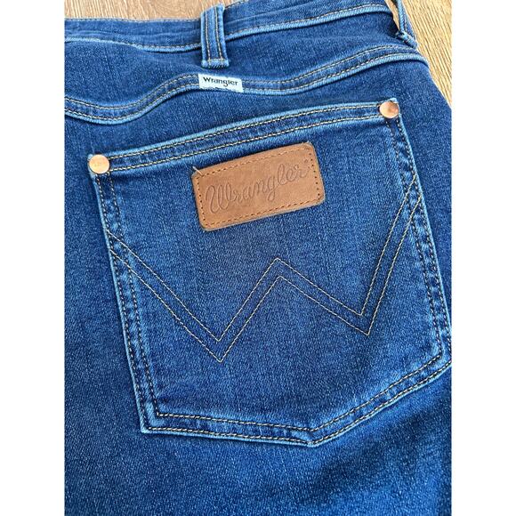Wrangler Westward 626 High Rise Bootcut Women's Blue Jeans Size 31 - Picture 9 of 9